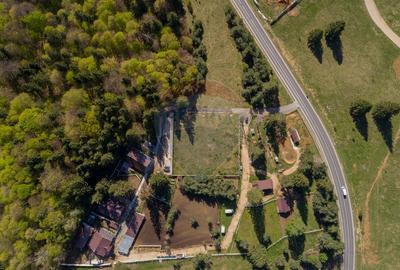 Poiana Brașov | teren cu panoramă largă către munți - 11