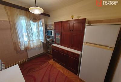 Apartament 3 camere, decomandat, etaj 1, zona Vladeasa - 14