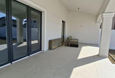 Duplex spatios cu garaj si pereti dublii - 26