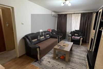 Apartament cu 4 camere decomandat în Sălaj