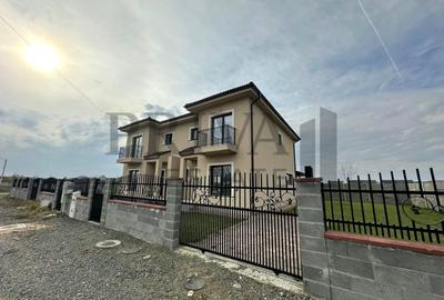 Duplex cu 5 camere în Moșnița Nouă