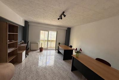 UNIRII -P-ta Alba Iulia -ETAJ 1 - PRET 185 000Euro - 58 MP BLOC NOU - 8