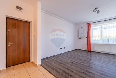 Apartament 3 camere de vanzare in Floresti, Str.Eroilor 80 zona Profi - 17