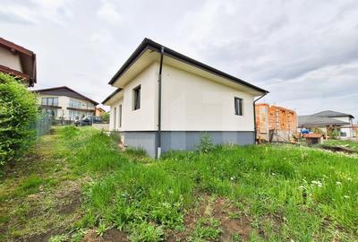Casa semifinisata, in Campenesti - 10