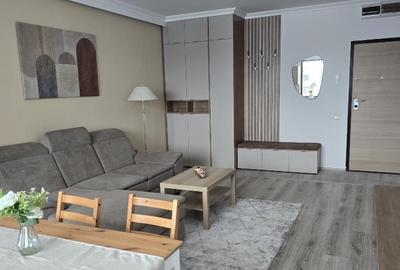 Apartament cu 2 camere decomandat, mobilat în Băneasa