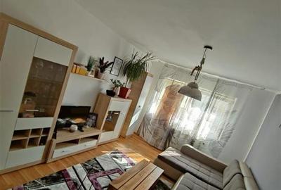 Apartament modern decomandat 2 camere balcon si pivnita