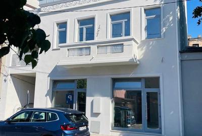 Spațiu comercial, de 77.66 mp, în Dacia