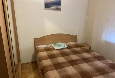 Apartament 3 camere , zona cartier Sud , 52 mp , decomandat ,mobilat - 8