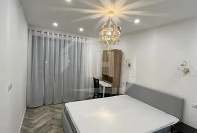 Apartament cu 2 camere decomandat, mobilat în Central