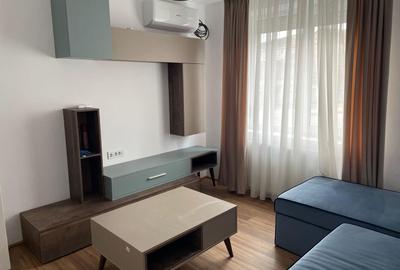 Apartament cu 2 camere decomandat, mobilat în Spitalul Județean