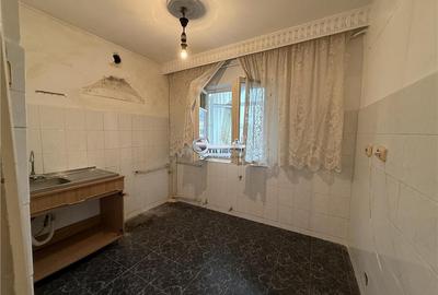 1 CAM NICOLINA DECOMANDAT - 14