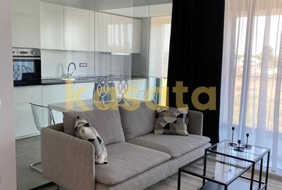 Apartament cu 2 camere semidecomandat, mobilat în Pipera