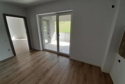 Apartament cu 3 camere circular în Iris