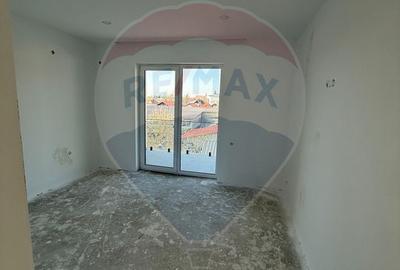 APARTAMENT 2 CAMERE DE VANZARE IN CENTRUL VECHI - 9