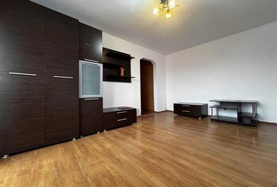 Renovat complet aproape de Mall in bloc mansardat - 1