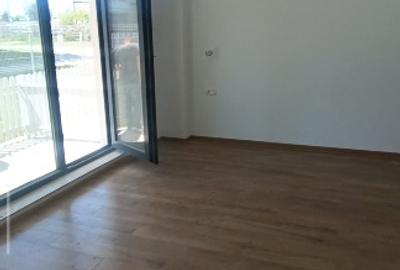 Vând studio în Ansamblul deosebit Sunshine Rezidence - 2