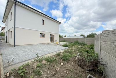 Duplex exclusivist de vânzare în Chișoda  vatra veche a satului - 21