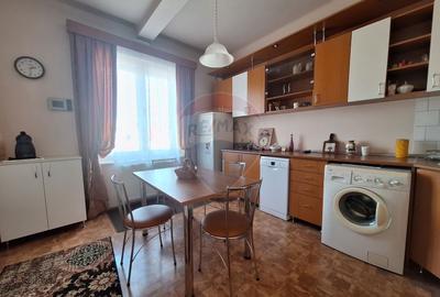 Apartament 4 camere , pet friendly,  cu parcare si curte, Ultracentral - 7