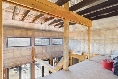 Vila Impunatoare multi-generationala cu Turnulet si Arhitectura Unica - 10