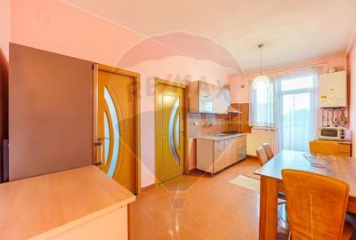 Apartament cu 2 camere semidecomandat, mobilat în UTA