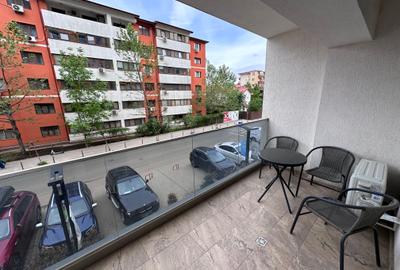 Apartament cu 2 camere, Prima Inchiriere, Metrou Berceni 7 minute - 10