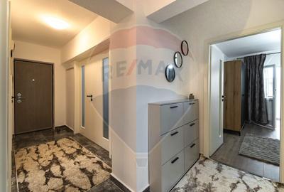 DE INCHIRIAT ap 3 camere- zona Cerna/ Tractorul! - 25