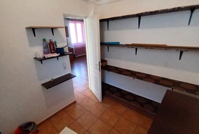 Casă cu 3 camere în Libertății
