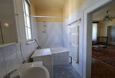 Apartament 4 camere 110 mp utili cu teren aferent si 2 bai Central - 4