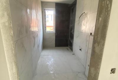 Apartament cu 3 camere semidecomandat în Apahida