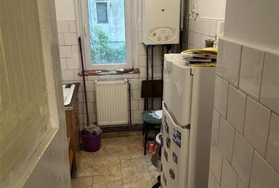 Apartament cu 2 camere semidecomandat în Alexandru cel Bun