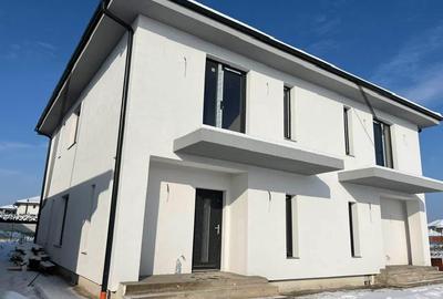 Vânzare Duplex , P+E, Sânmartin, Bihor. - 1