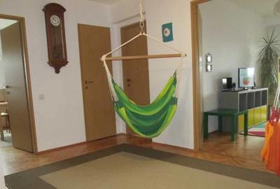 Apartament cu 3 camere in zona Titulescu'/Cipariu - 1