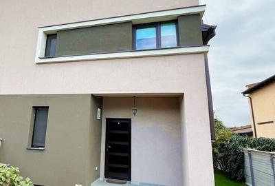 Duplex cu 4 camere în Micești