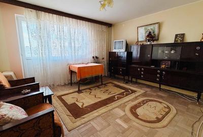 Apartament 2 camere decom - Micro 19 - 2