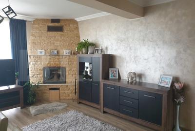 Casa cu 4 camere de vanzare in Gilau - 1