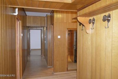 	Centru - Apartament 4 camere - 103 mp, 3 balcoane, loc de parcare! - 7