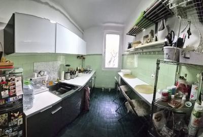 Dristor strada Tomis,etaj 1/4 - 1