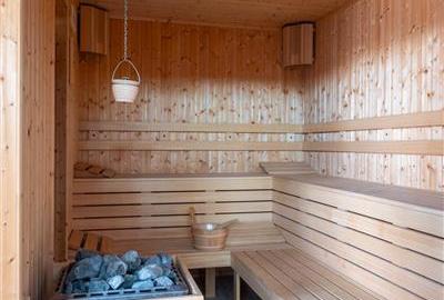 Vila spectaculoasa cu piscina si zona SPA in Bacau-Calea Moinesti - 8