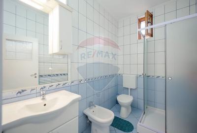 Casă cu 7 camere de vânzare în zona Ultracentrală - 4