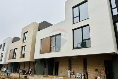 Casă cu 5 camere în Pipera