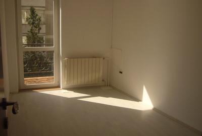 Dorobanti, Piata Dorobanti, vila P+2E, 400 mp construiti, an constructie 1995, - 2