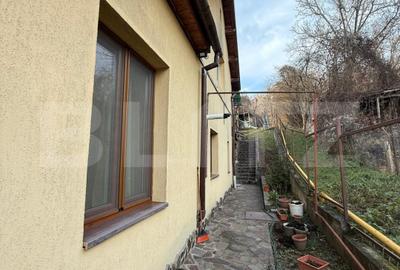 Casă individuală cu 4 camere în Grigorescu