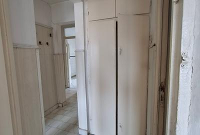 De vânzare 3 camere decomandat - 8