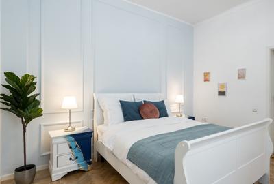 Apartament ultracentral, boem, renovat complet - 1