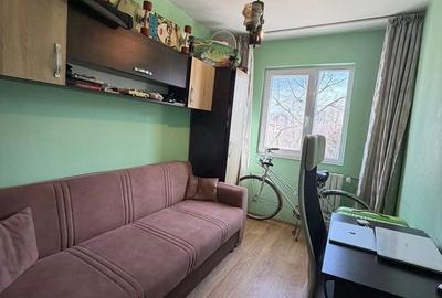 EXCLUSIVITATE LA VANZARE - CIRESICA - 3 CAMERE SEMIDECOMANDATE - - 6