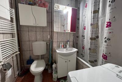 Apartament o camera,zona Progresul - 8