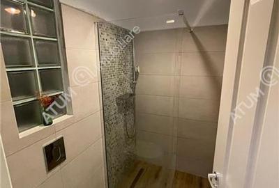 Apartament cu 2 camere decomandate la casa in zona ultracentrala Sibiu - 11