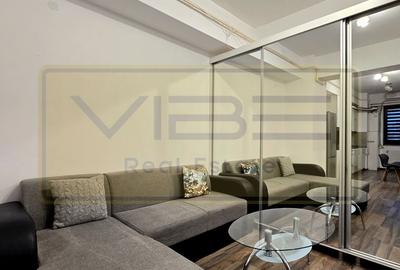 Apartament cu 2 camere semidecomandat, mobilat în Central