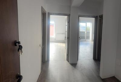 Apartament nou, 3 camere, zona Tractorul - 7