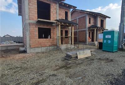 DUPLEX INDIVIDUAL - SEPARAT PRIN DRESSING - CARTIER EUROPA - CONSTRUCTIE SI ZONA - 2